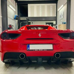 Ferrari 488 Spider - 2